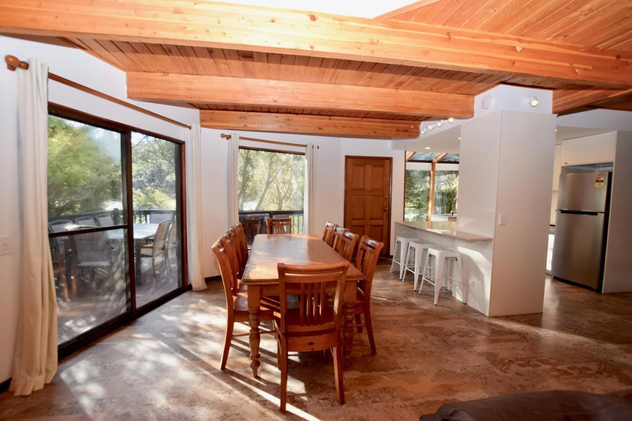 Sublime Cedar Lodge Leura Extérieur photo