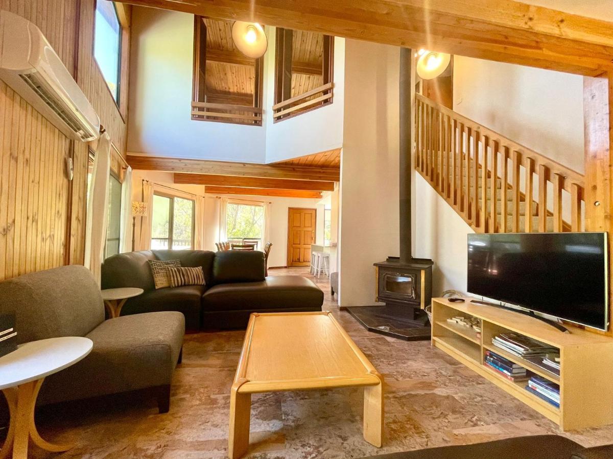 Sublime Cedar Lodge Leura Extérieur photo